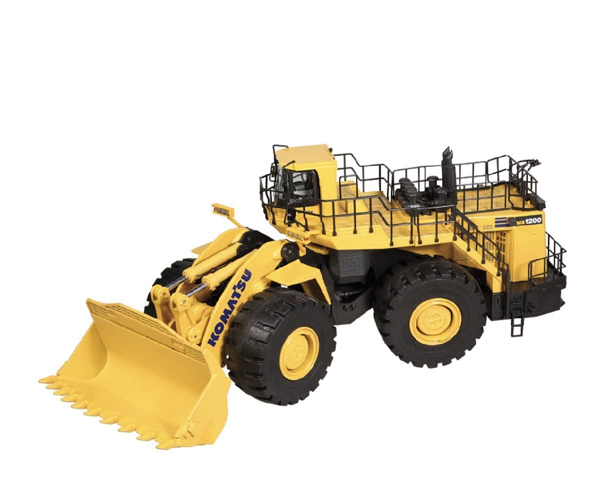 ３★ゴム車輪と欅板材のコマツ超大型ホイールローダーWA1200-6型の動く模型 3☆ゴム車輪と欅板材のコマツ超大型ホイールローダーWA1200-6型